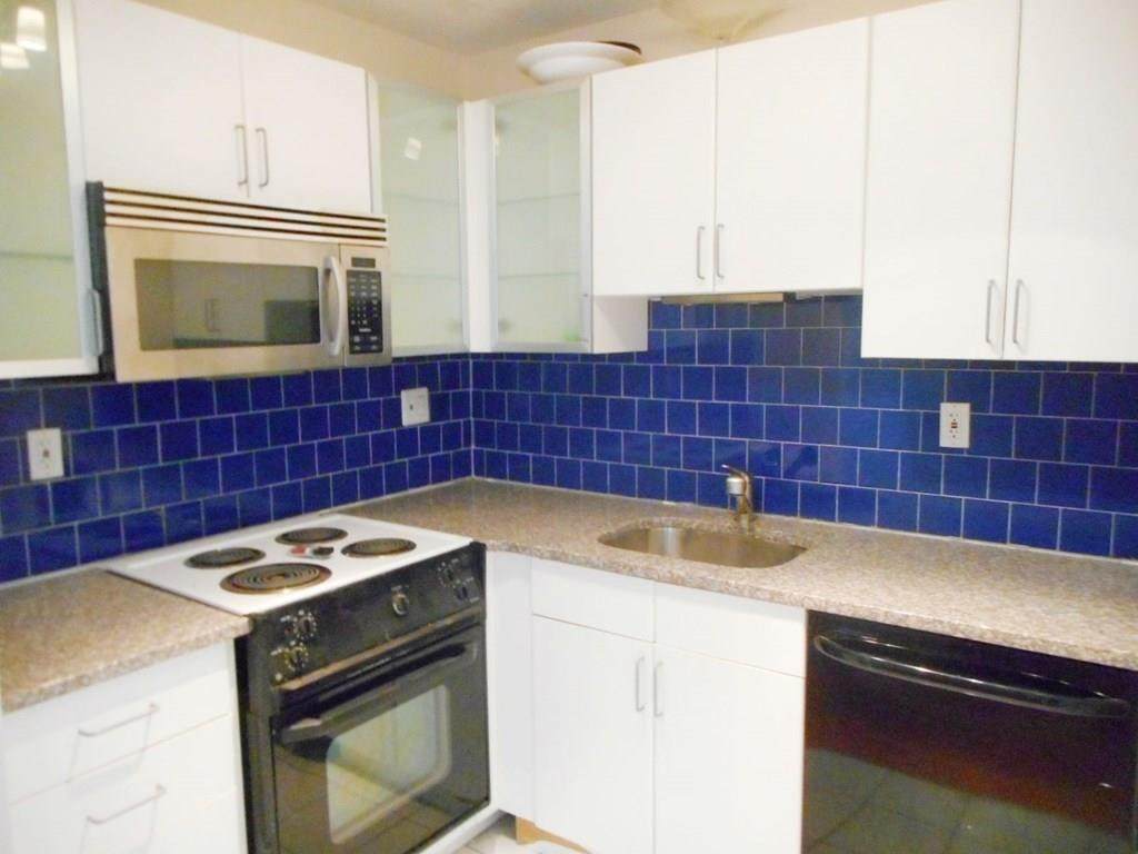 10 Scottfield Road - Photo 1