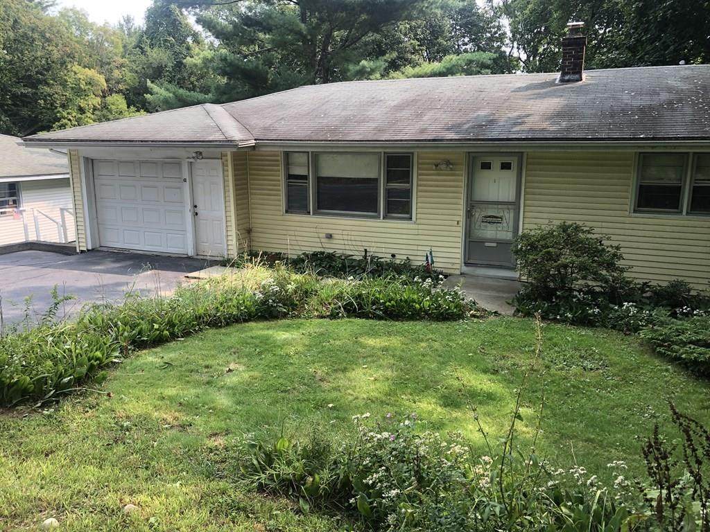 65 Flagg St - Photo 1