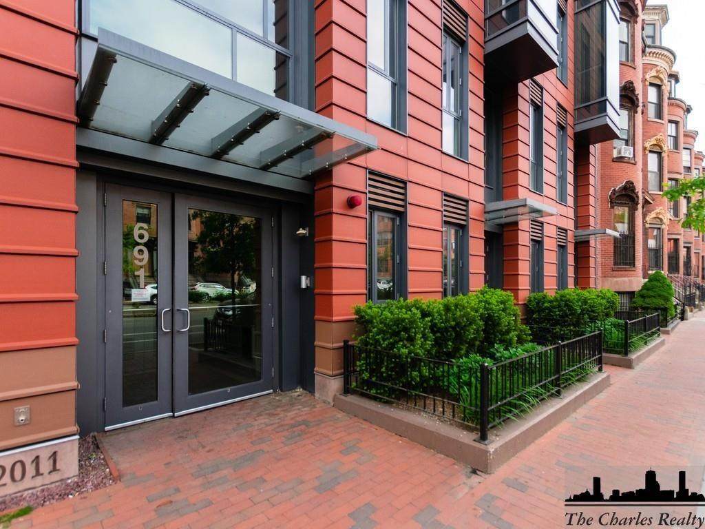 691 Massachusetts Ave. - Photo 1