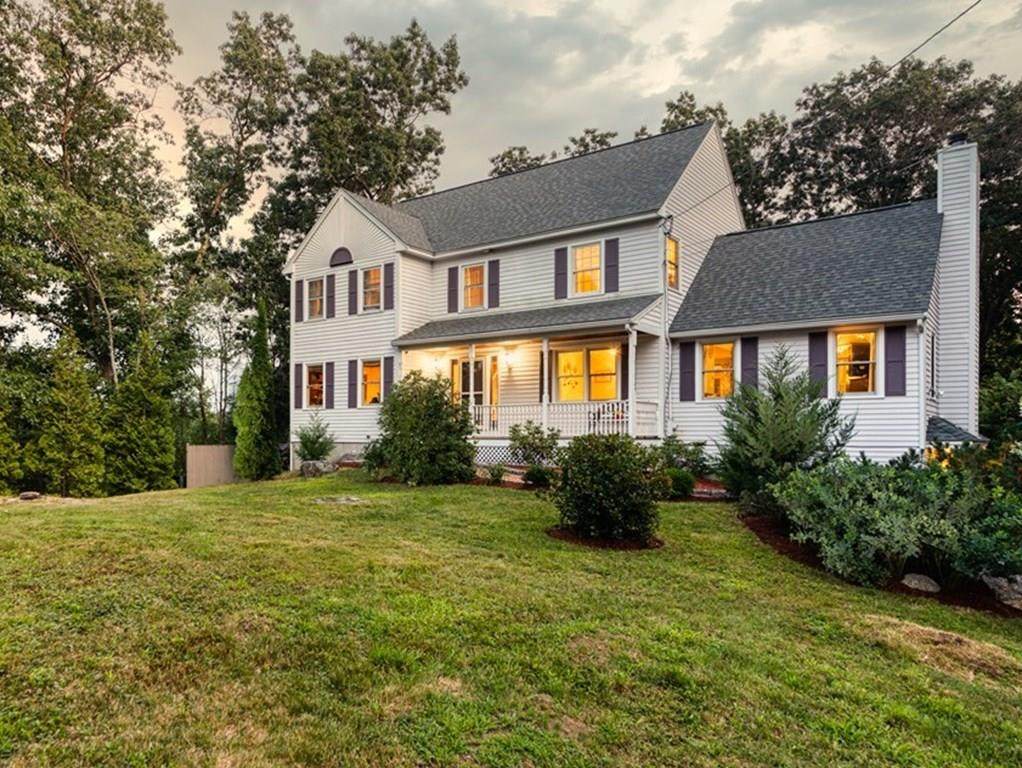 37 Middle Rd - Photo 1