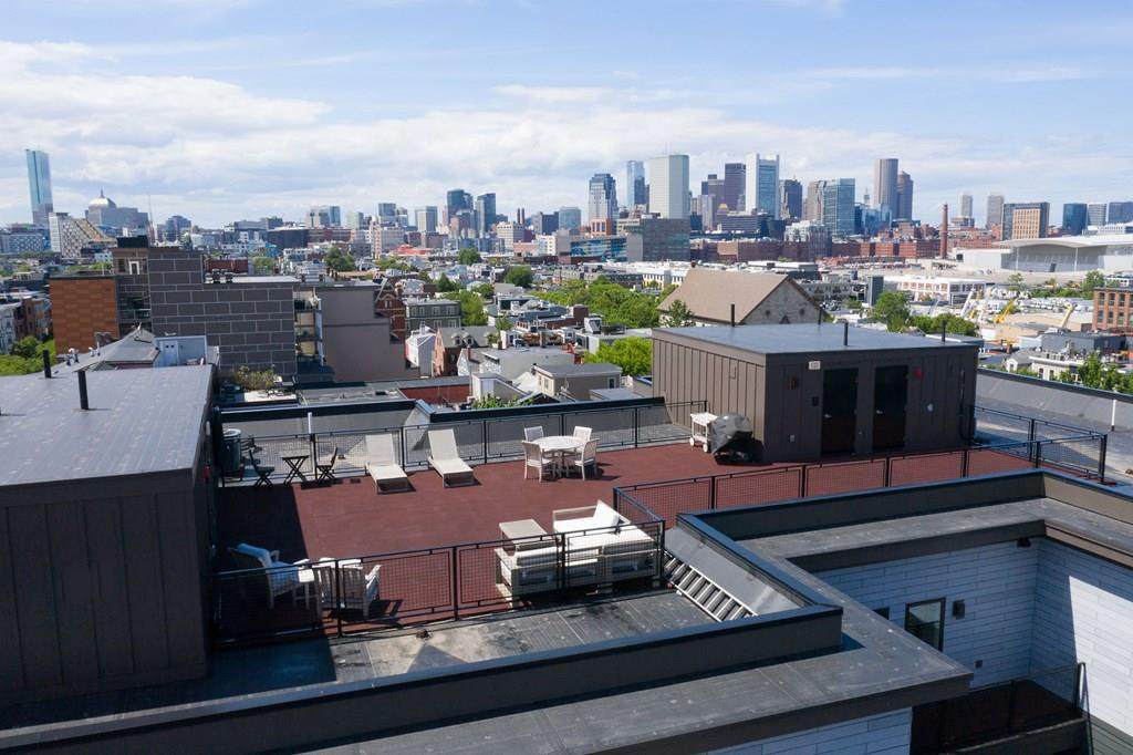 410 West Broadway - Photo 1