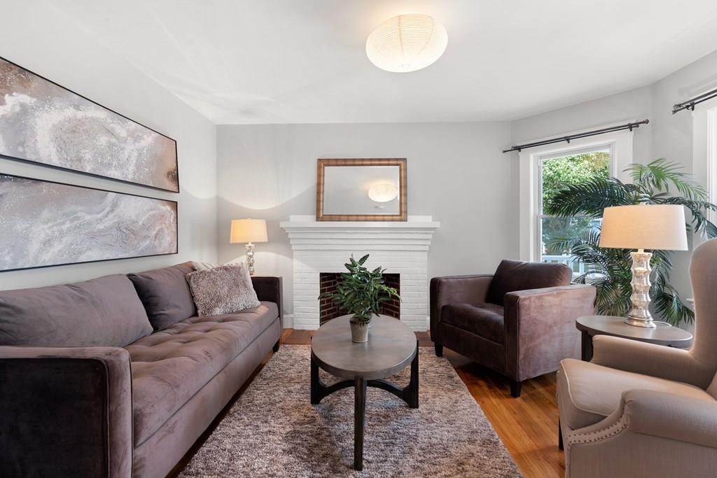 7 Hurlcroft Ave - Photo 1