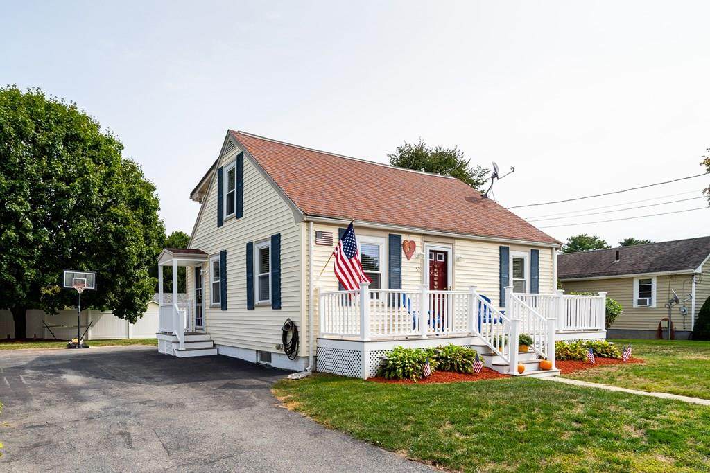 52 Robert St - Photo 1