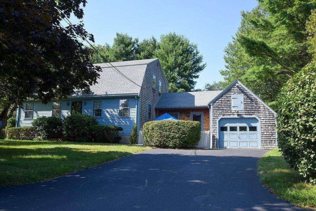 48 Laurel Drive - Photo 1