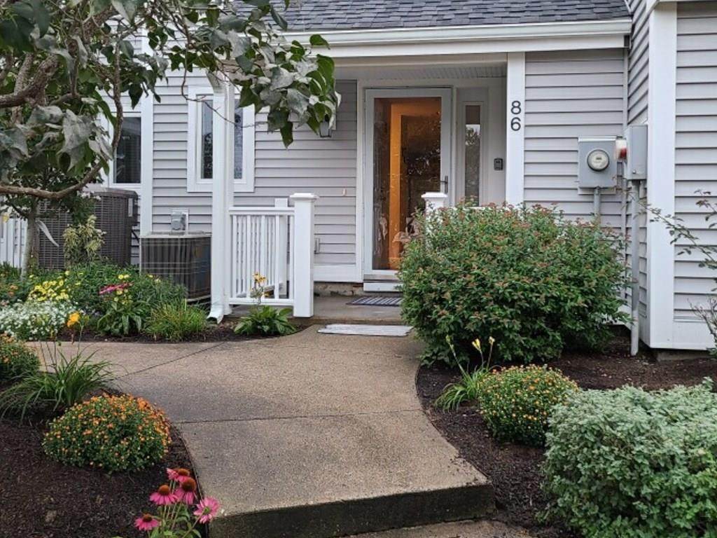 86 West Cliff Drive - Photo 1