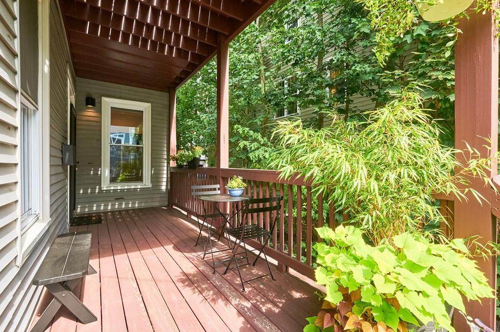 5 Mendell Way - Photo 1