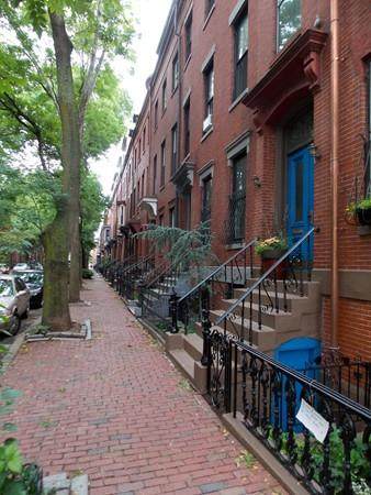 58 E Springfield St - Photo 1