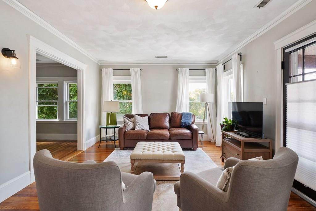 70 Lake St - Photo 1