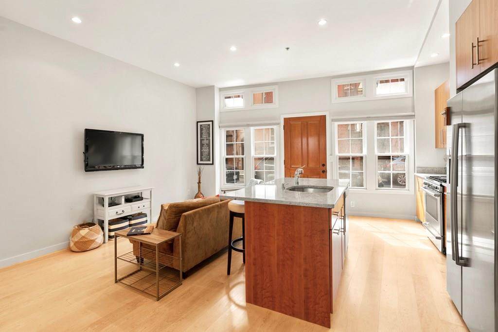 19 Cooper Street - Photo 1