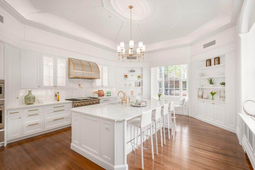 20 Chestnut Street - Photo 1