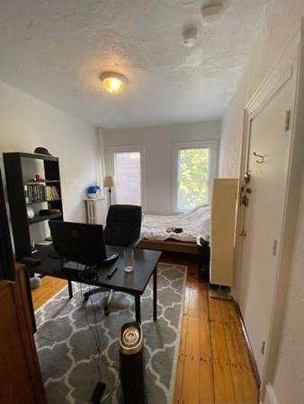 19 South Russell (No Fee) - Photo 1