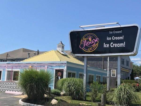 111 Main St Restaurant - Photo 1