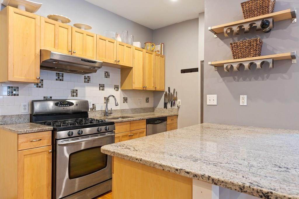 236 Gold Street - Photo 1