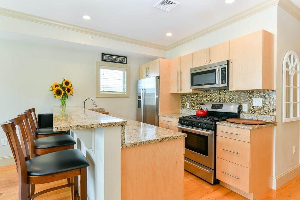 404 West Second Street - Photo 1
