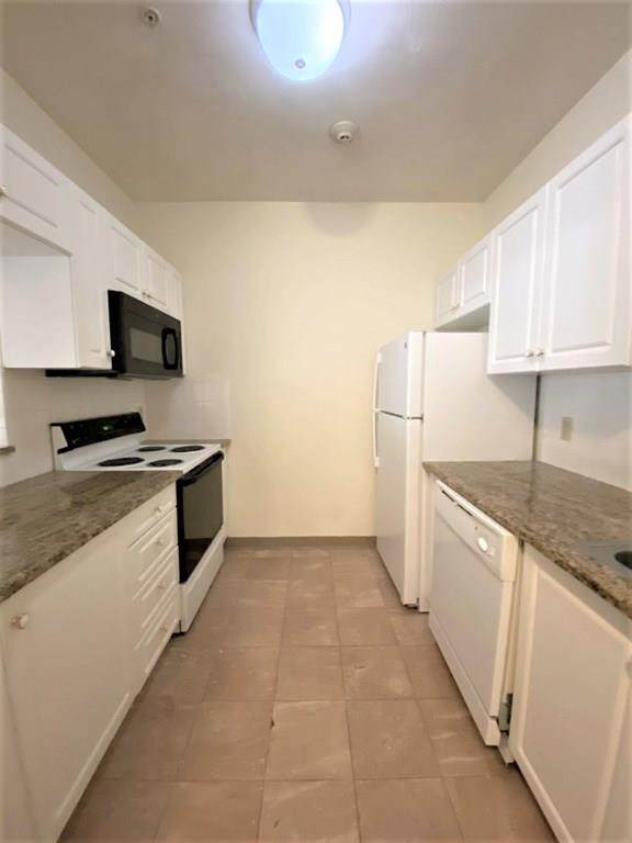 373 Highland Ave - Photo 1