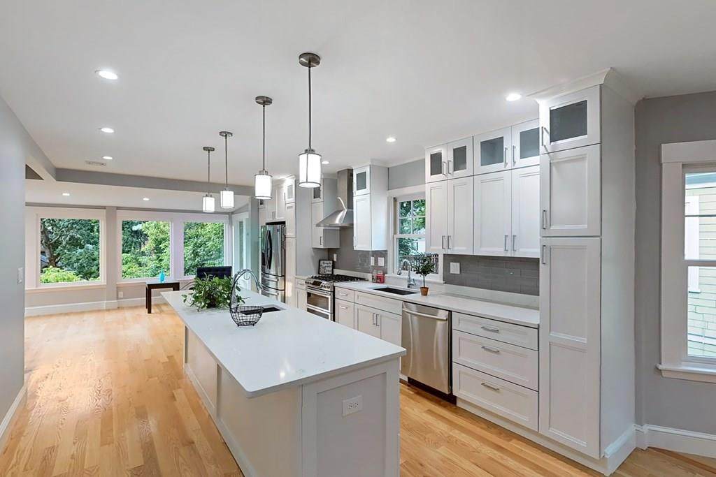 500 Huron Avenue - Photo 1