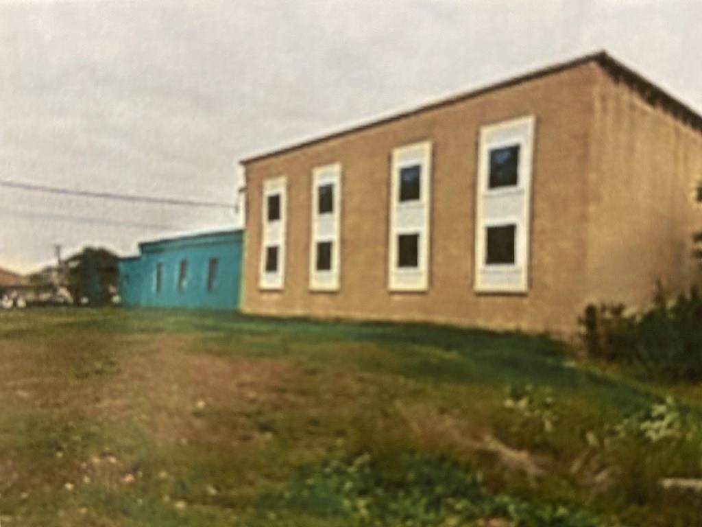 170 East Bacon Street - Photo 1