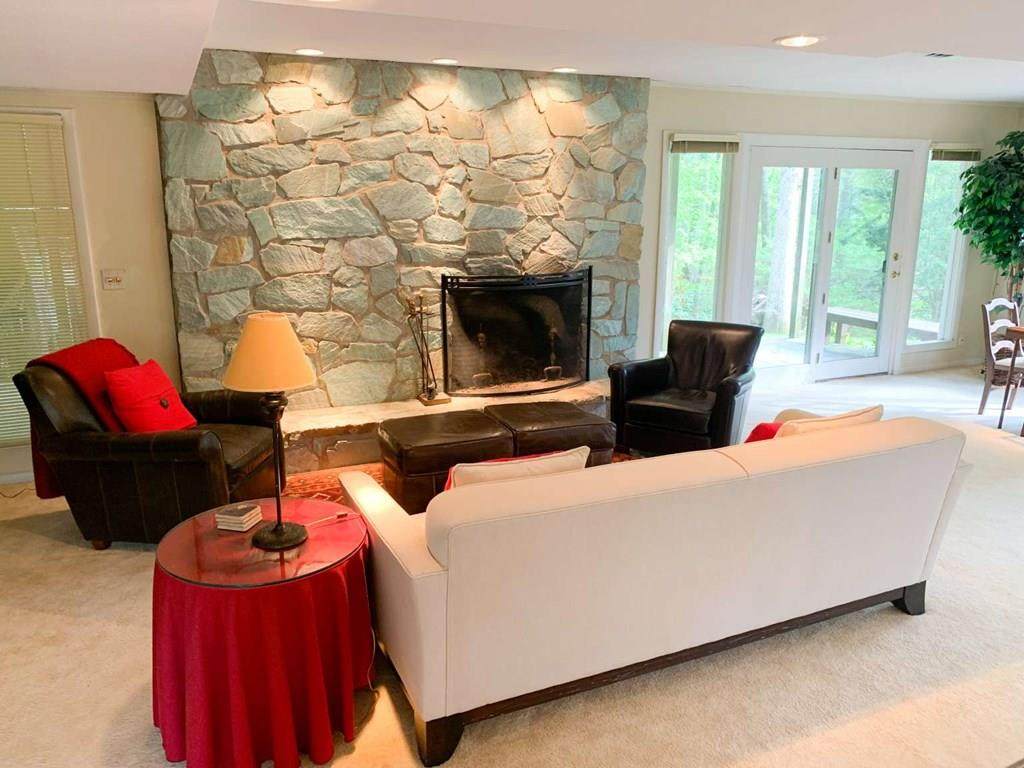 89 Silver Birch Road - Photo 1