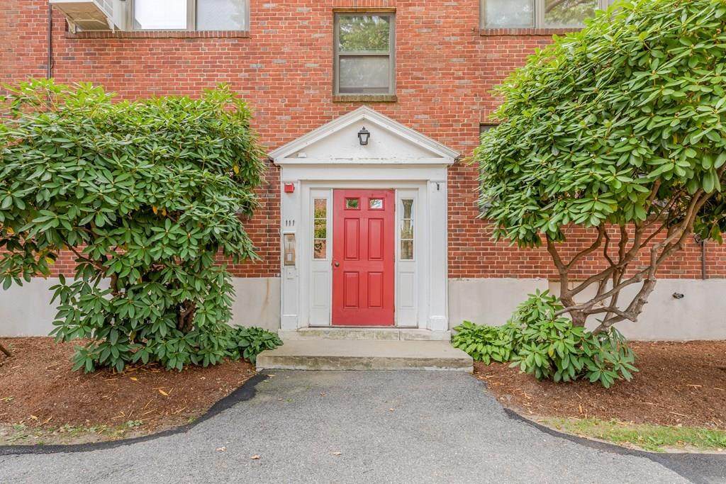 111 Nahant St - Photo 1