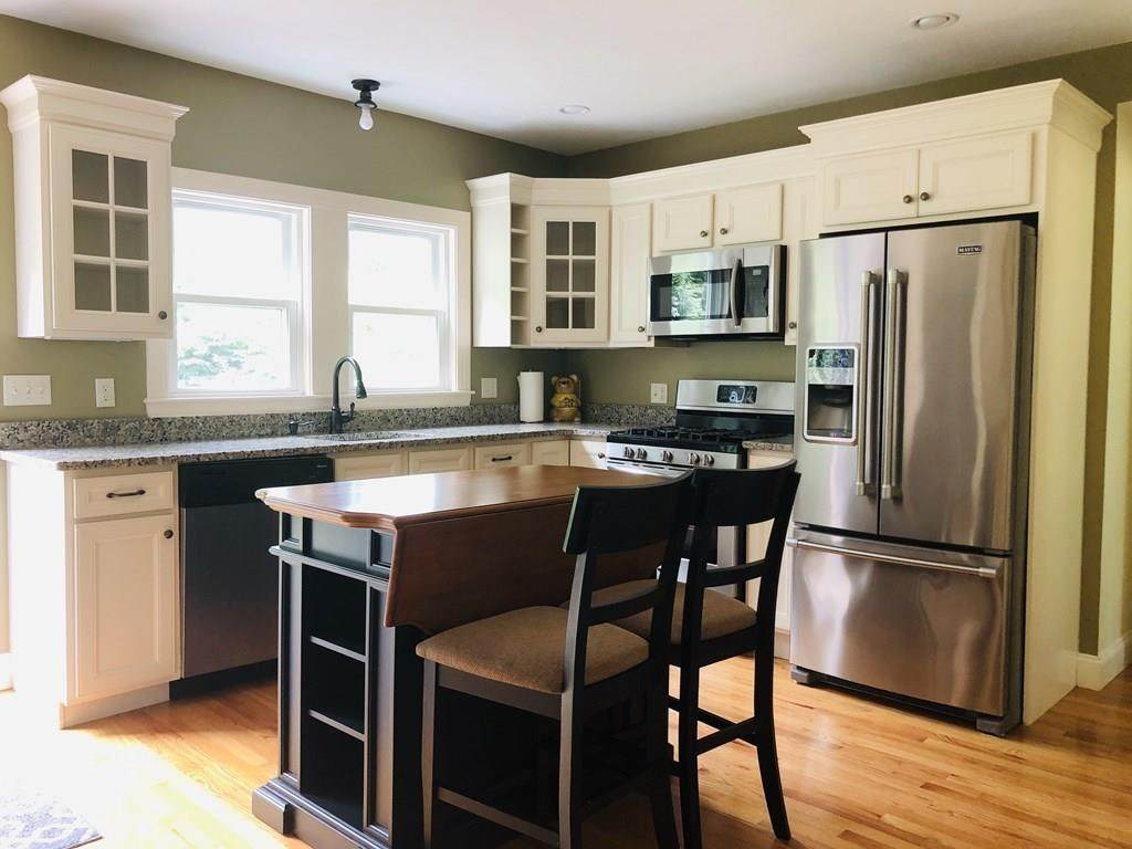 40 Quincy St - Photo 1