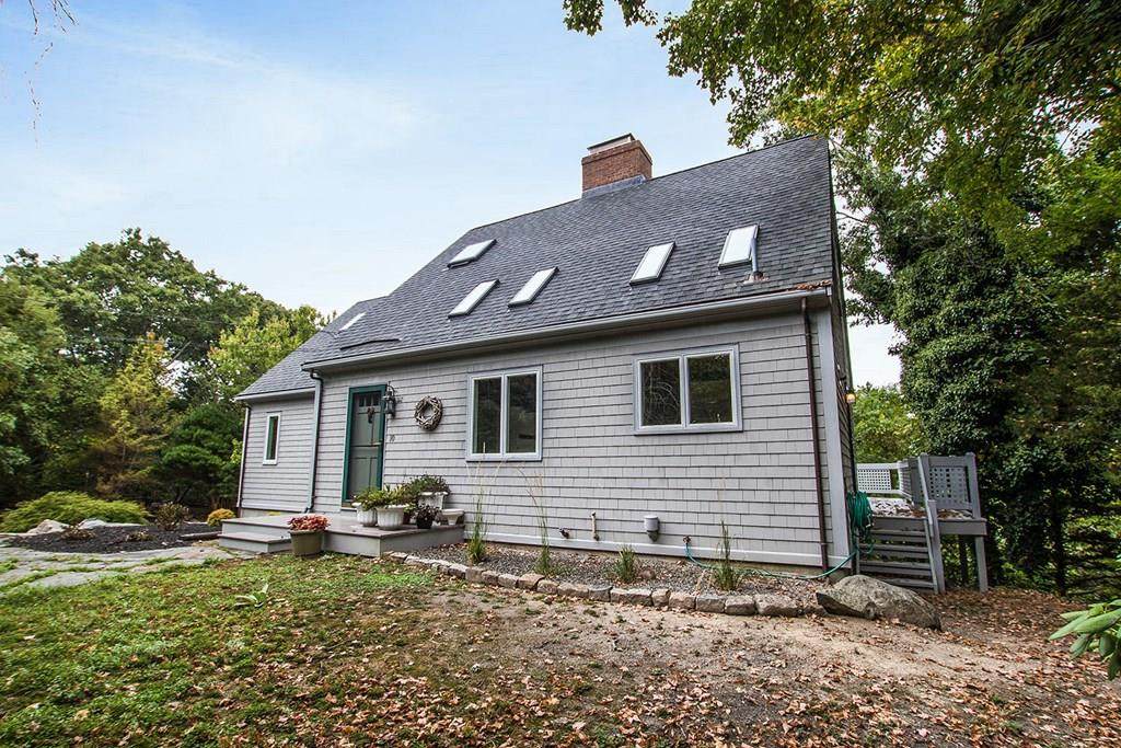 10 Shaw Street - Photo 1