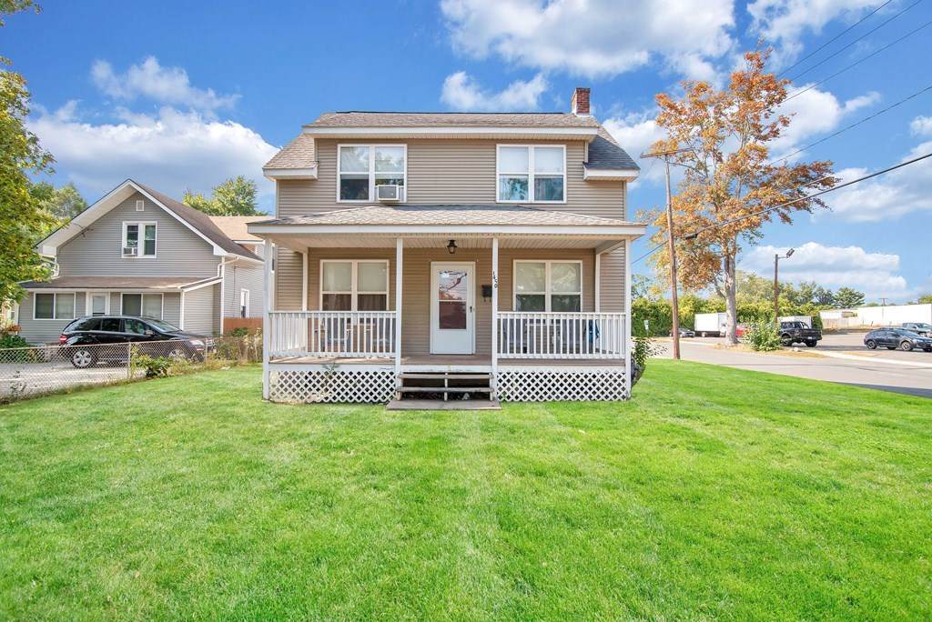 1490 Memorial Ave - Photo 1