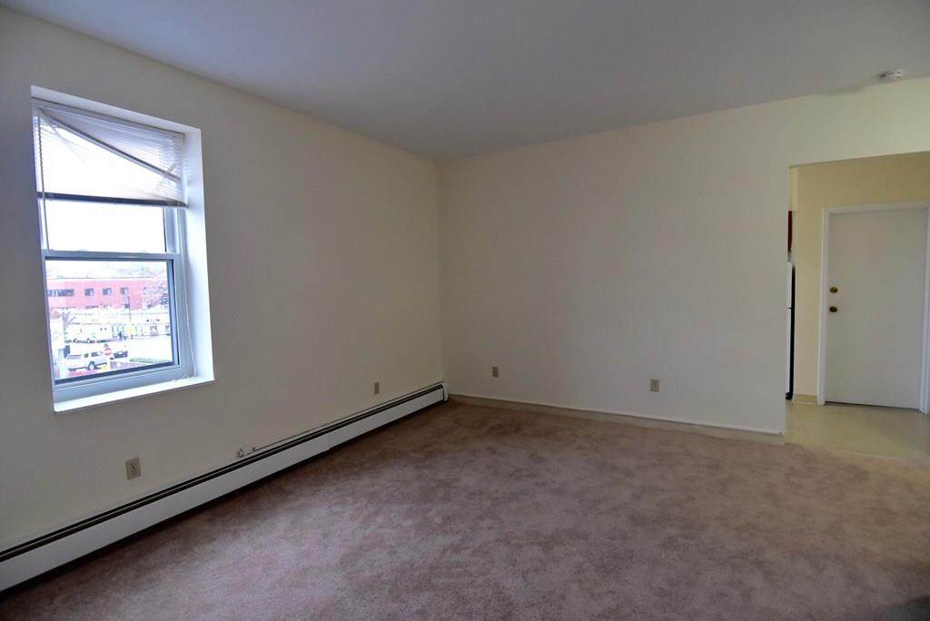 171 Harvard St - Photo 1