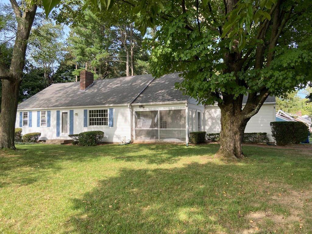 143 Harlow Drive - Photo 1