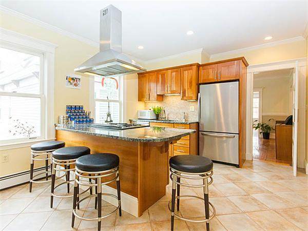 21 Searle Ave - Photo 1
