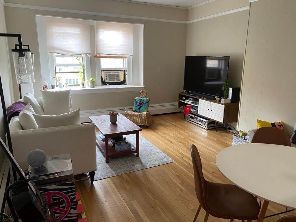 289 Beacon Street - Photo 1
