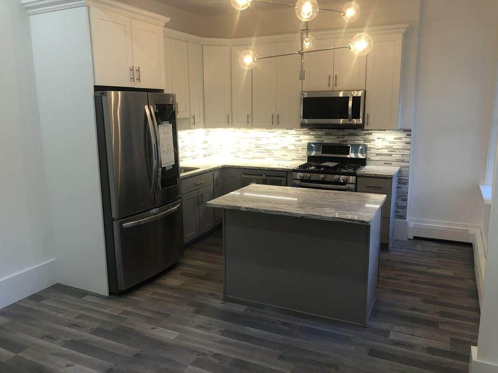 788 E Sixth - Photo 1