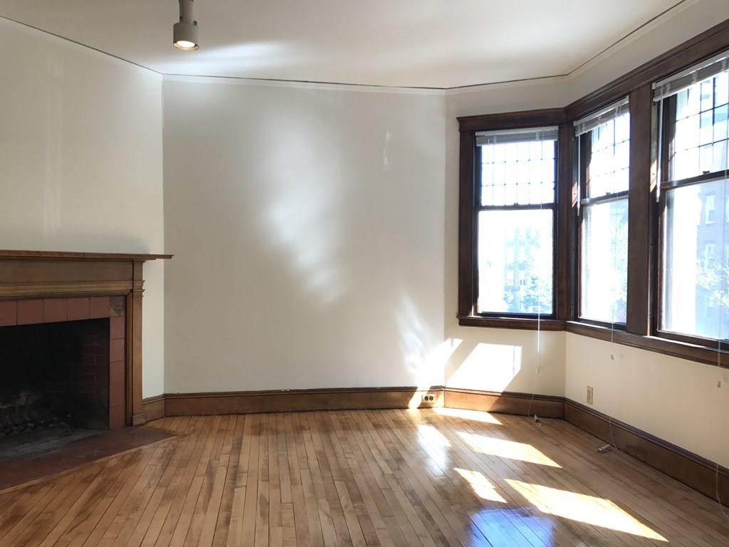 10 Dana St - Photo 1