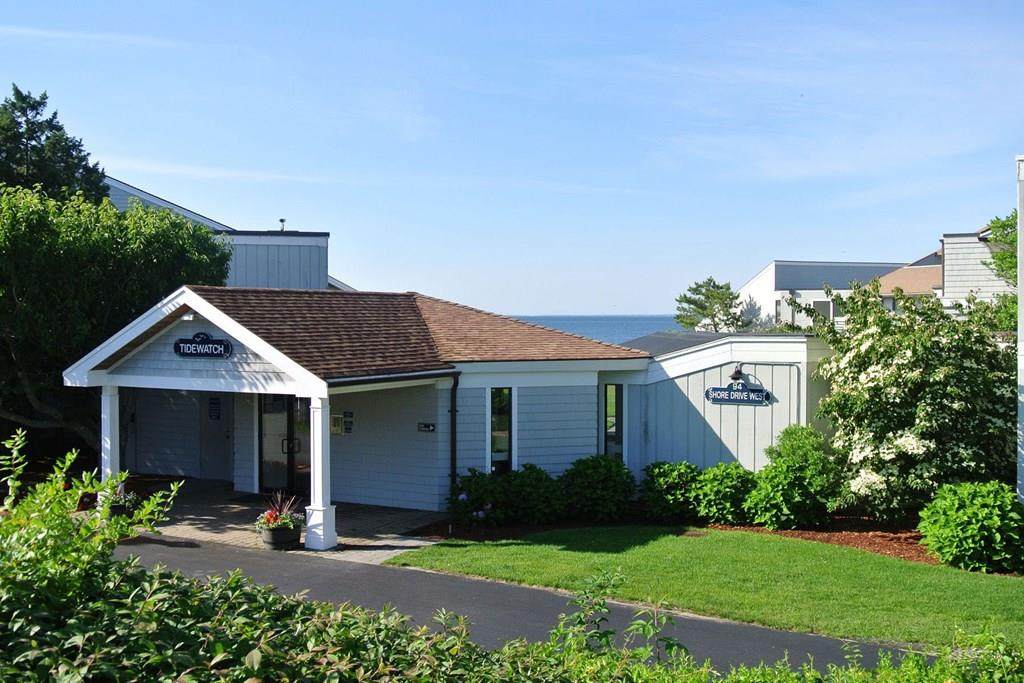 94 Shore Drive West - Photo 1