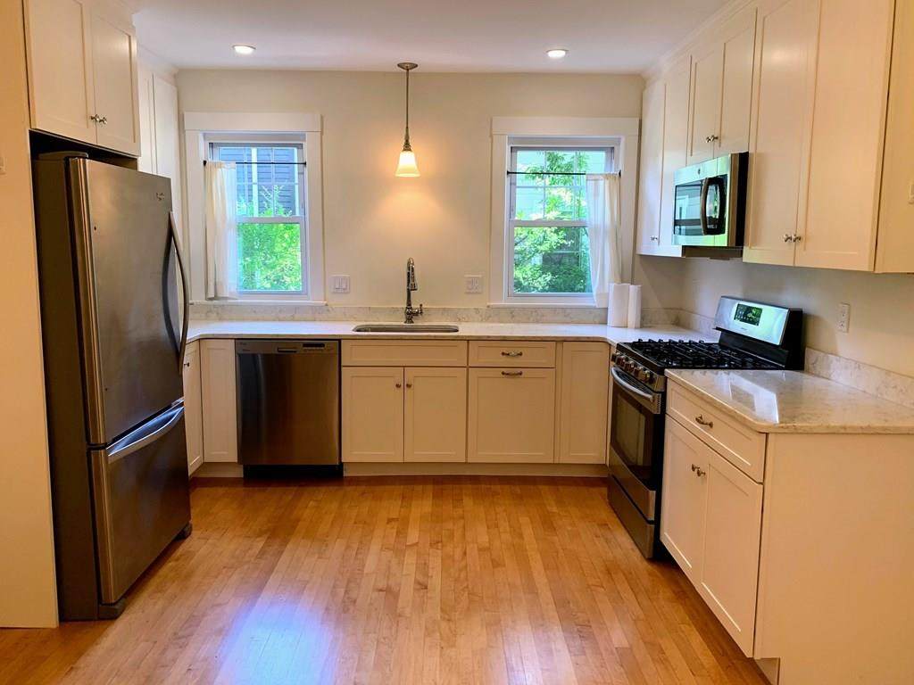 11 Holly Avenue - Photo 1