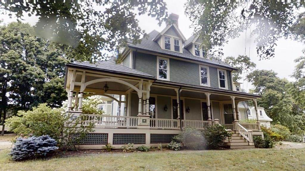 21 Ashcroft Road - Photo 1