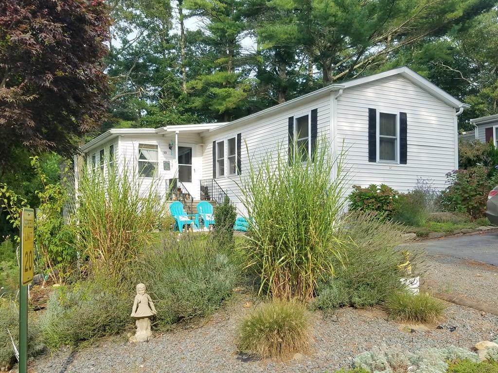 13 Judith Circle - Photo 1