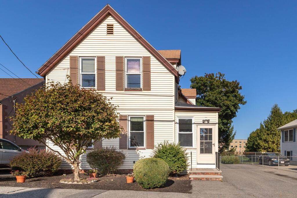 71 Winnepurkit Ave - Photo 1