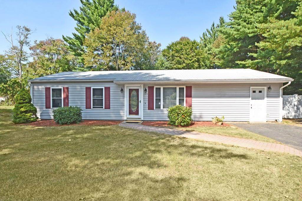149 Brook Cir - Photo 1