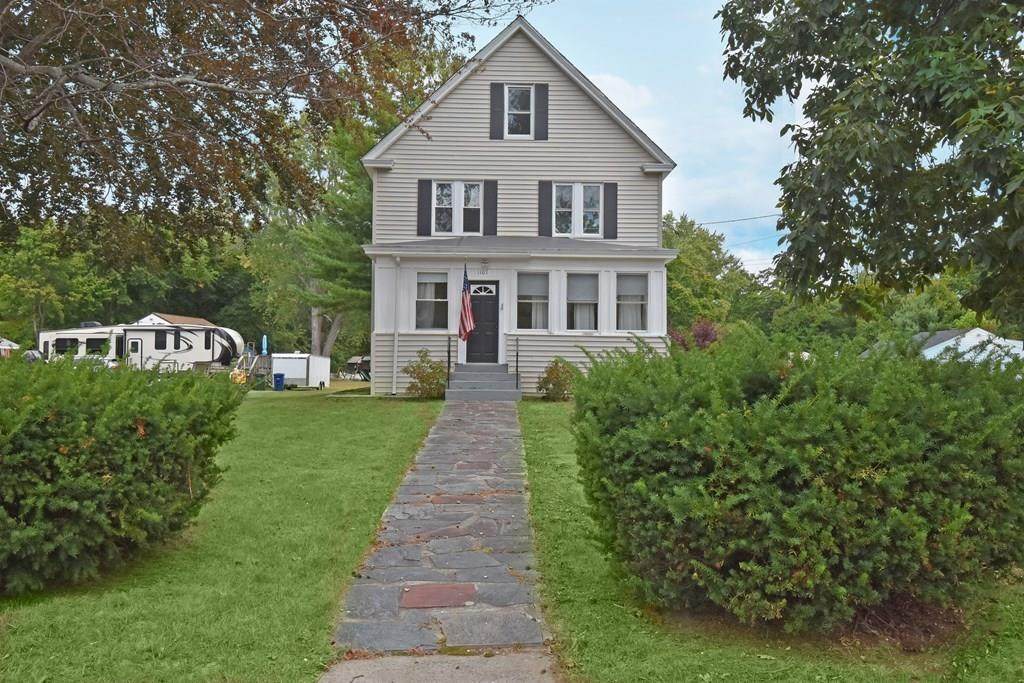 1107 Main St - Photo 1
