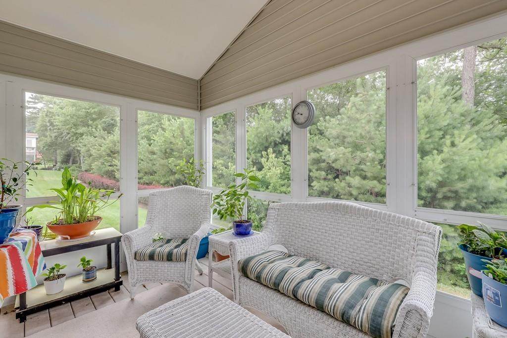55 Champlain Circle - Photo 1