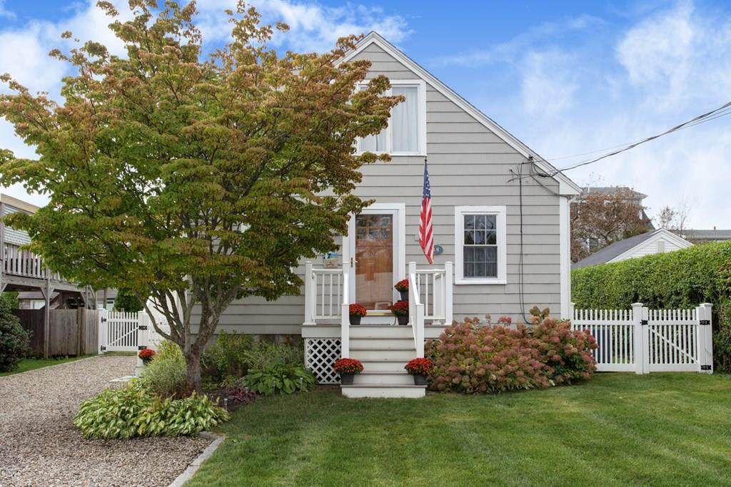 48 Tupper Avenue - Photo 1