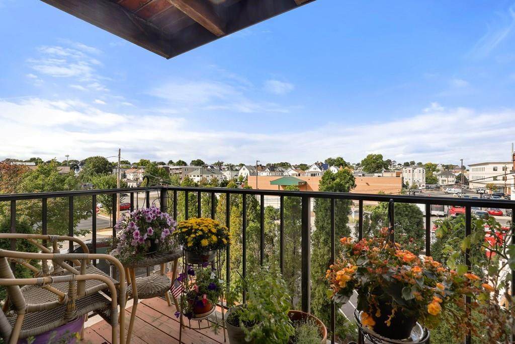 7 Park Ave - Photo 1