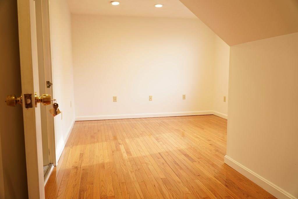 259 Massachusetts Avenue - Photo 1