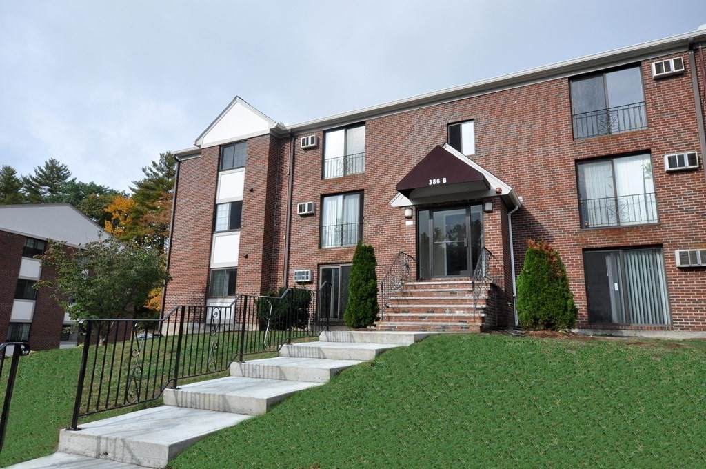 386 Great Rd - Photo 1
