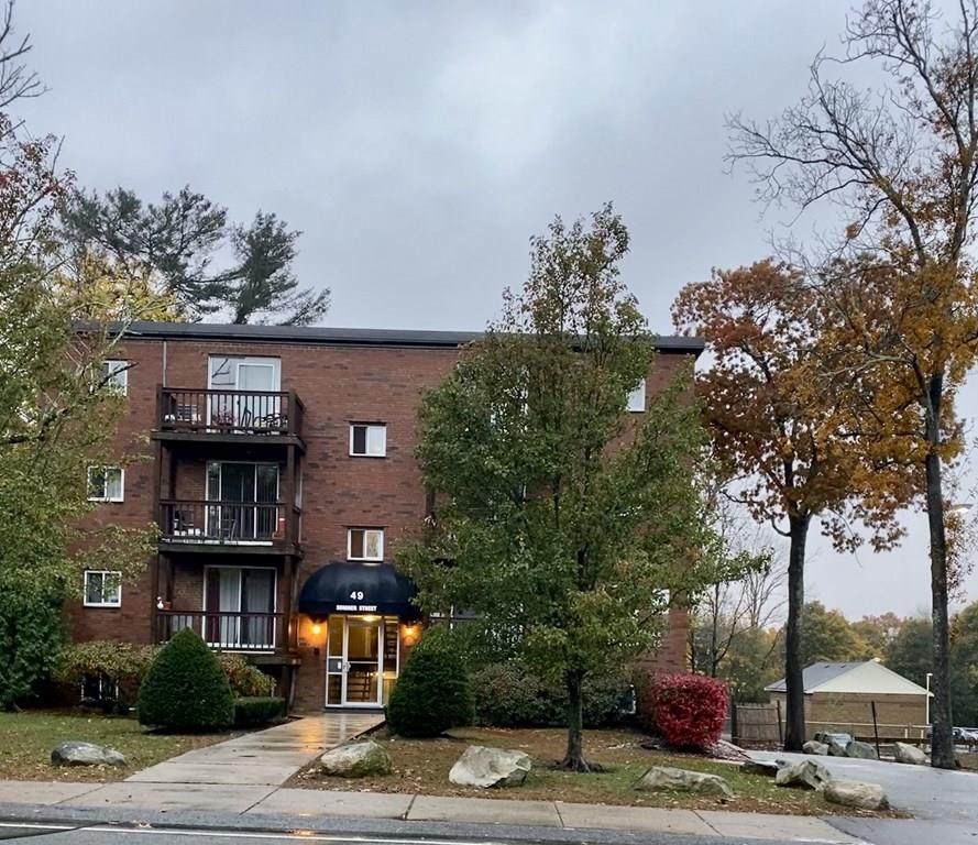 49 Sumner Street - Photo 1