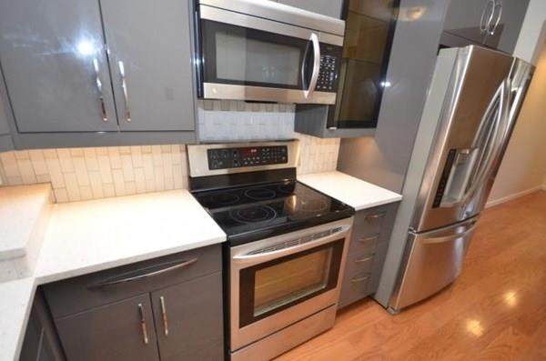 9 Appleton Street - Photo 1