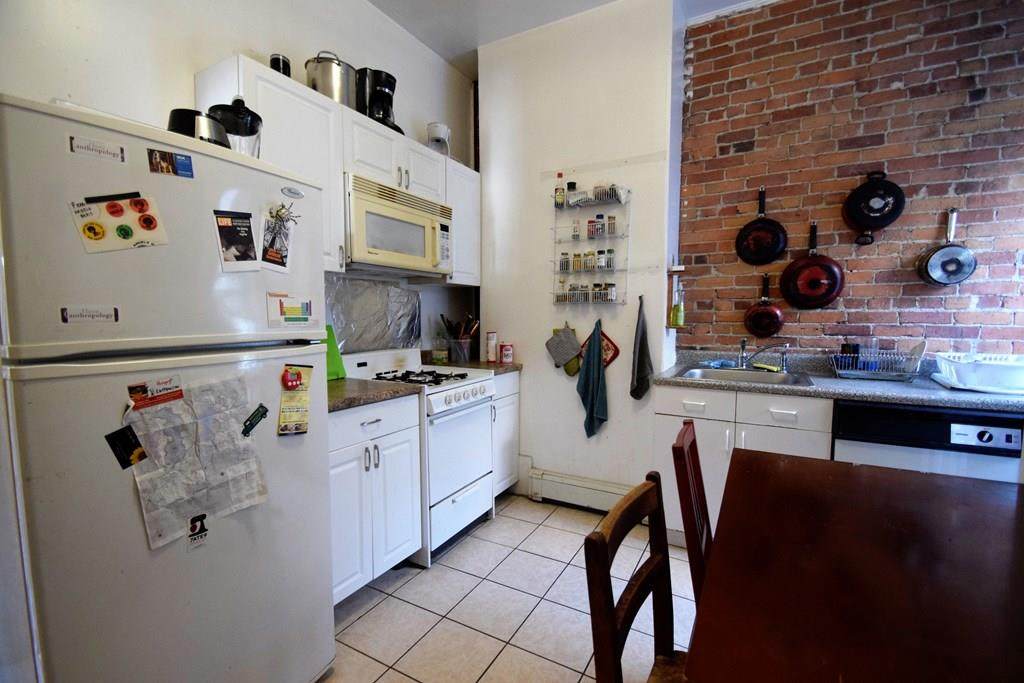 63 Park St - Photo 1