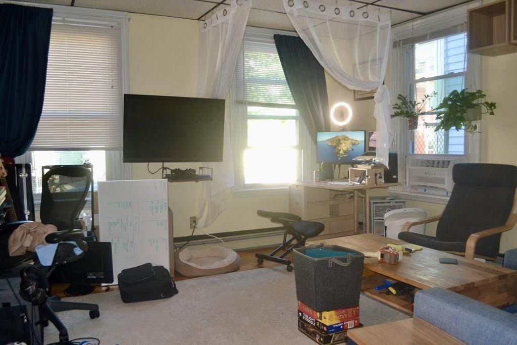 15 Fulkerson St - Photo 1