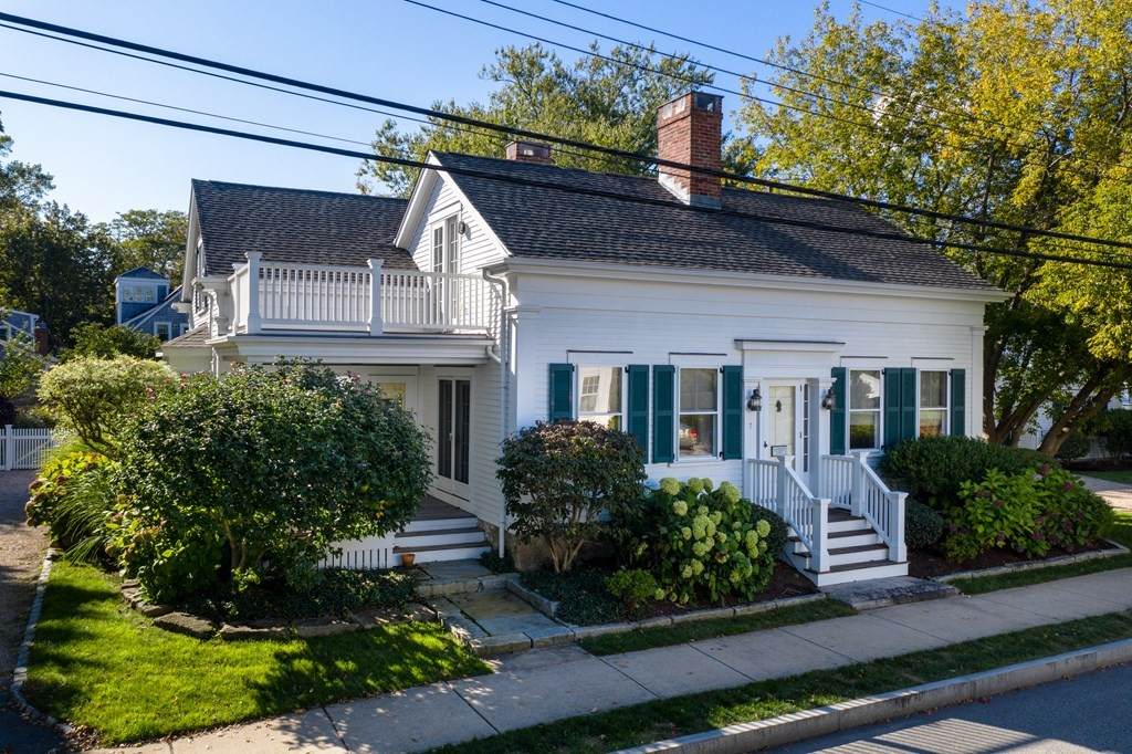 7 North St - Photo 1