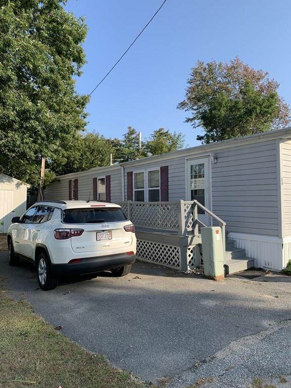 194 Lafayette Rd - Photo 1